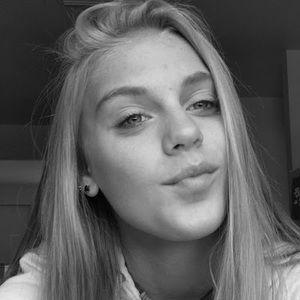 Meet your Posher, Taryn